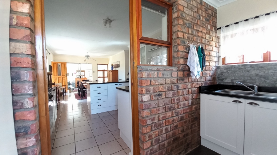3 Bedroom Property for Sale in Strelitzia Park Eastern Cape